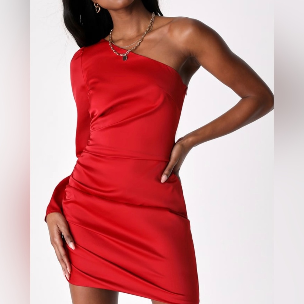 BRAND NEW Red cocktail dress